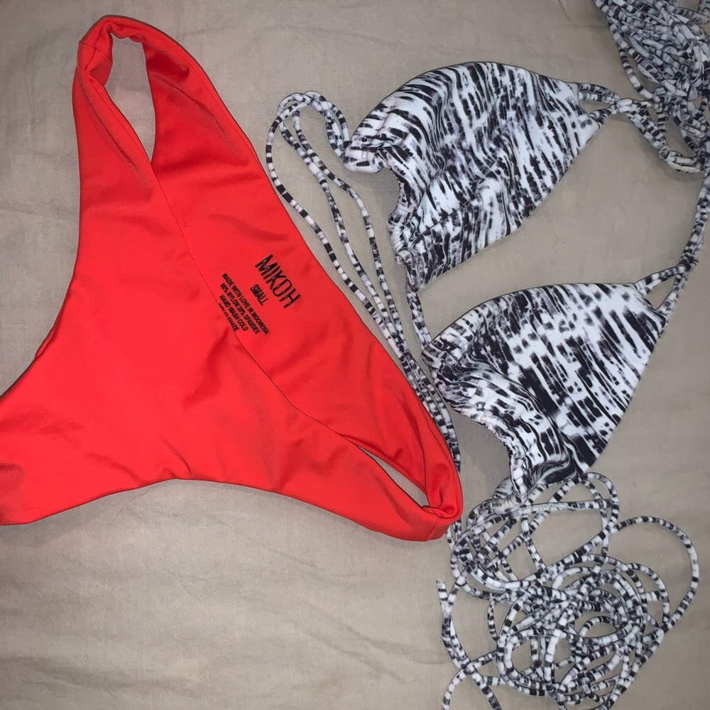 MIKOH bikini set